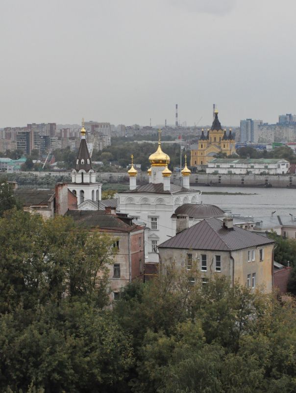 Ильинская церковь и собор Александра Невского